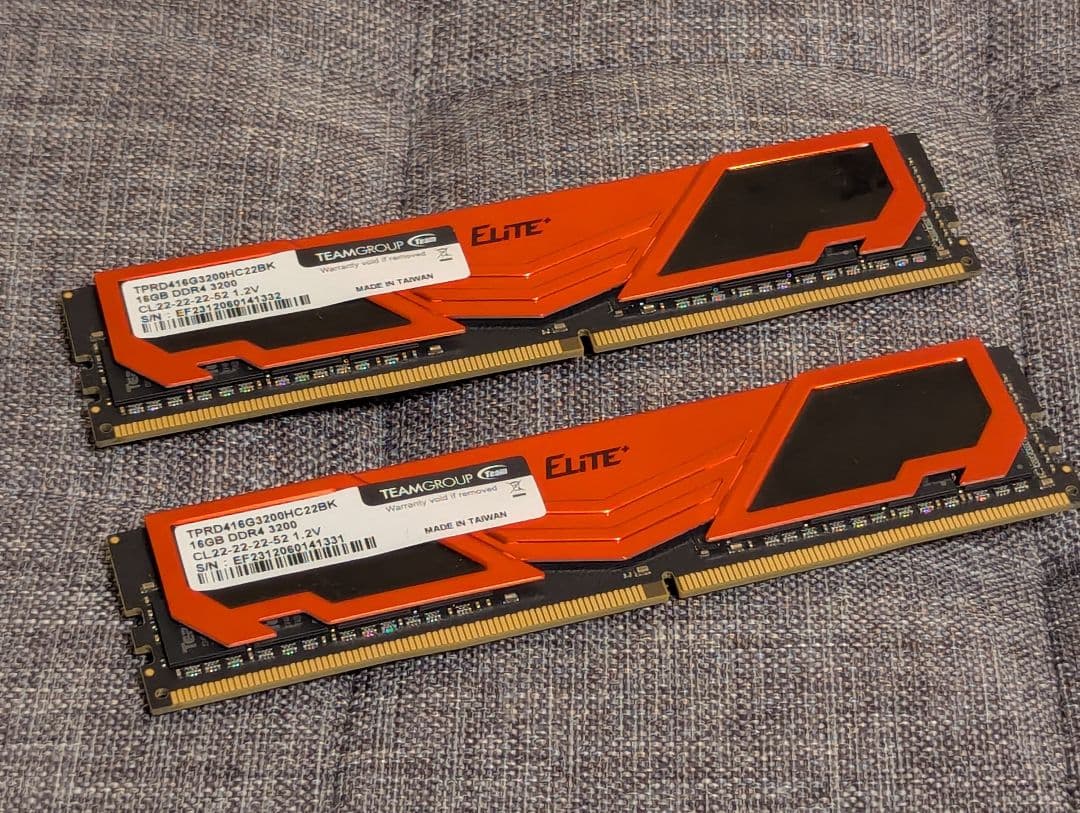 メモリ DDR4 3200 16GB 2枚