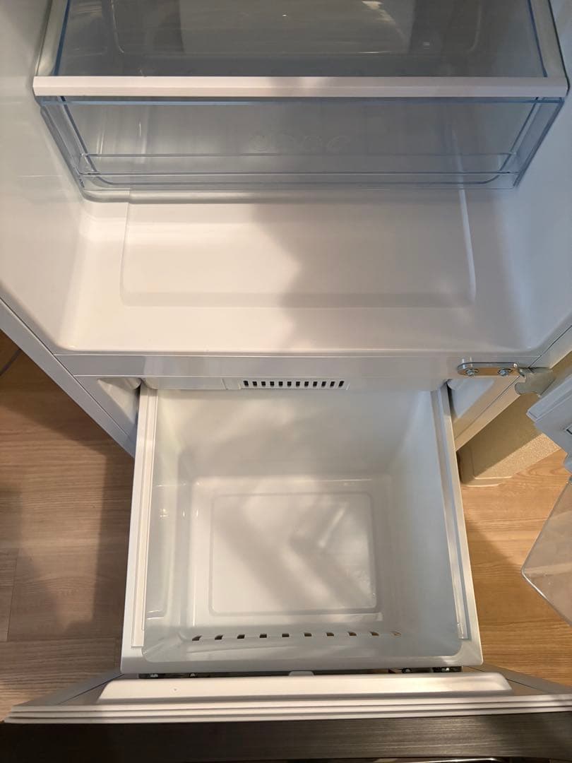 【年内お値下げ！】2024年製 Hisense HR-D16F 162L冷蔵庫