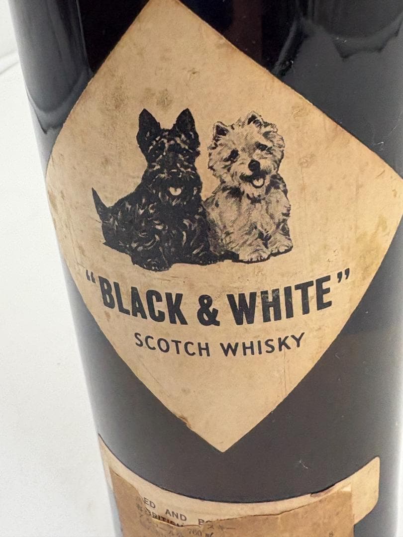 BLACK & WHITE ブキャナンズ スコッチウイスキー 古酒 ボトル