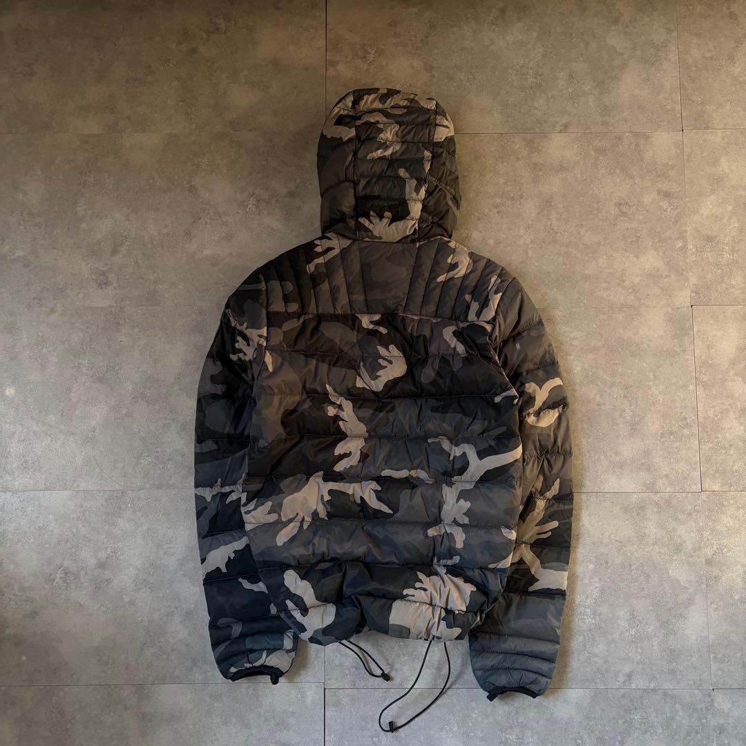【超希少モデル❗️】カナダグース　ブラックロゴ　ダウンジャケット　カモ柄　迷彩　S