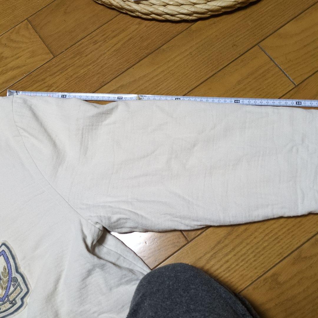 ホワイトカバーオール エンブレム付き