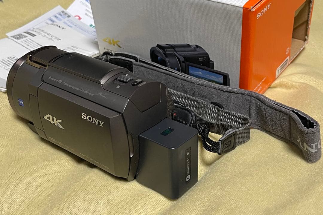 【完品の美品】SONY ハンディカム 4K ビデオカメラ FDR-AX45