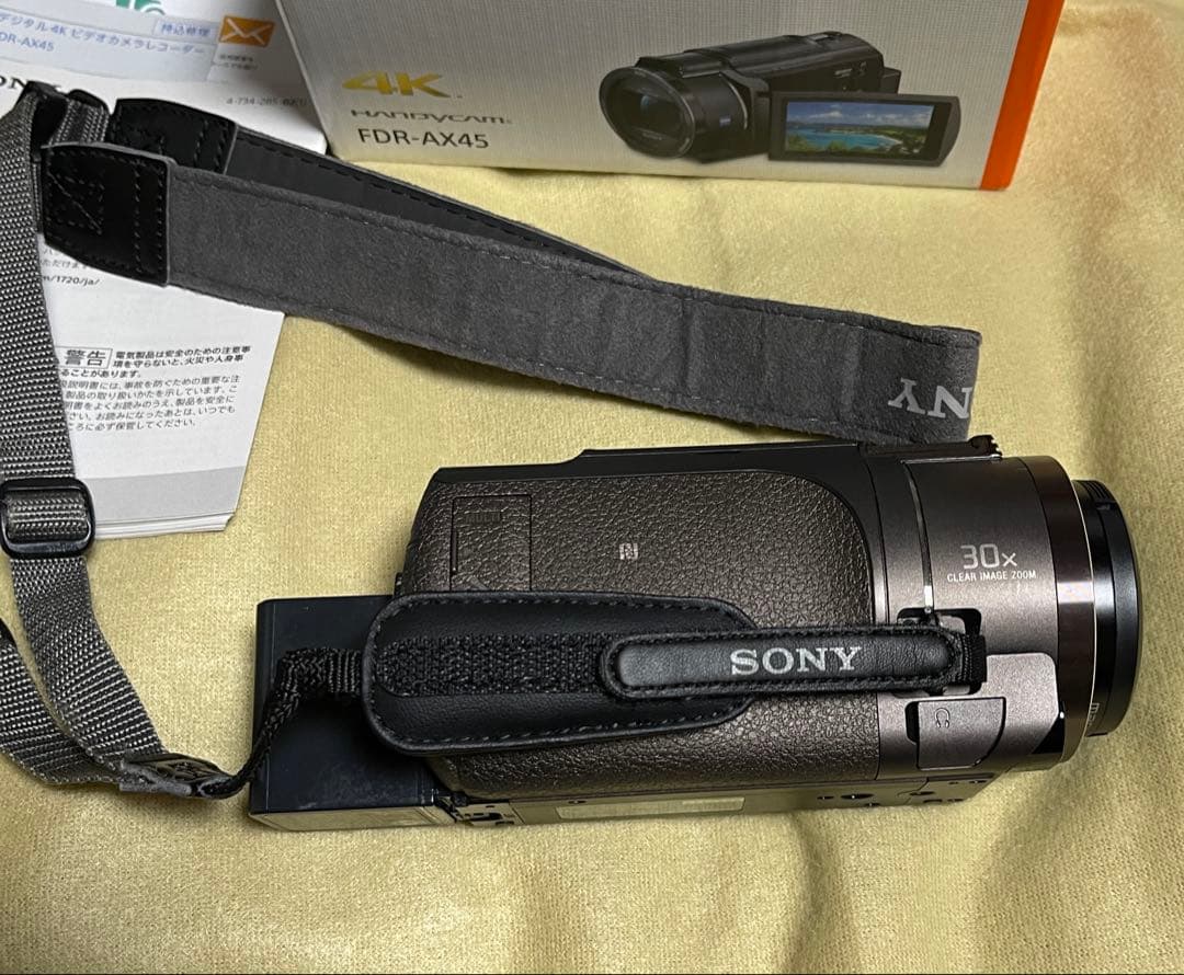 【完品の美品】SONY ハンディカム 4K ビデオカメラ FDR-AX45
