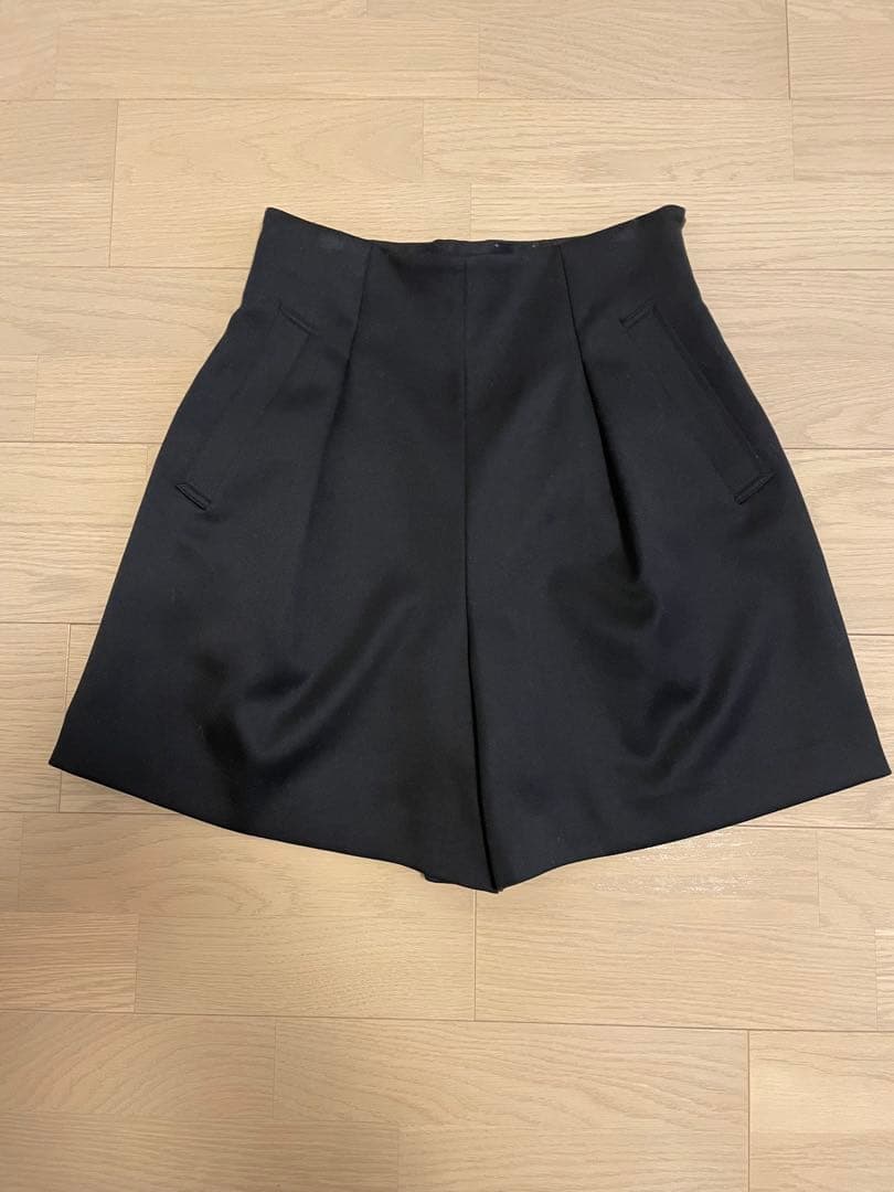 EMMEL REFINES EM タック ポケット ショートパンツ　ブラックM