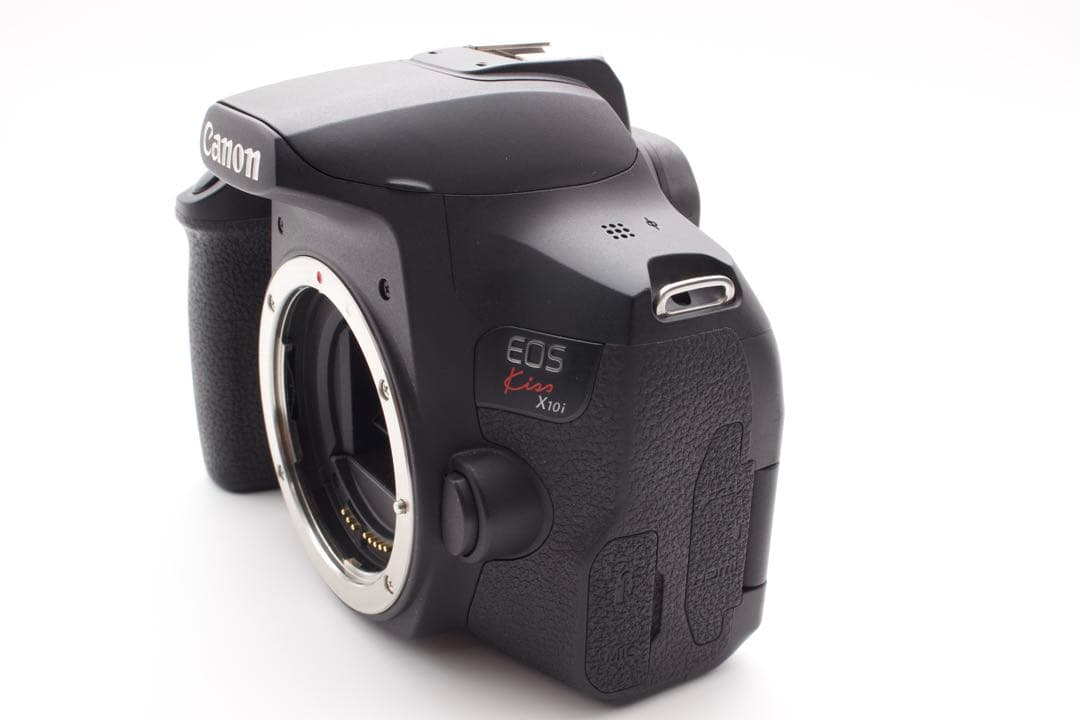 ゲリラセール❣️Canon EOS Kiss X10i Wレンズ　50mm単焦点