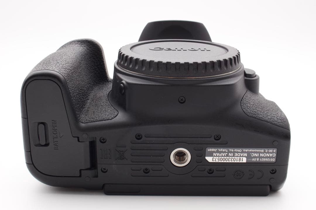 ゲリラセール❣️Canon EOS Kiss X10i Wレンズ　50mm単焦点