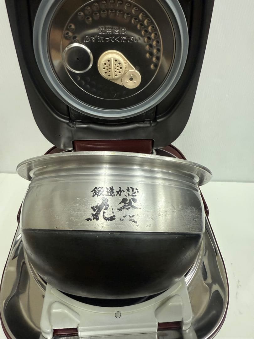 TOSHIBA 圧力IHジャー炊飯器RC-10VXJ