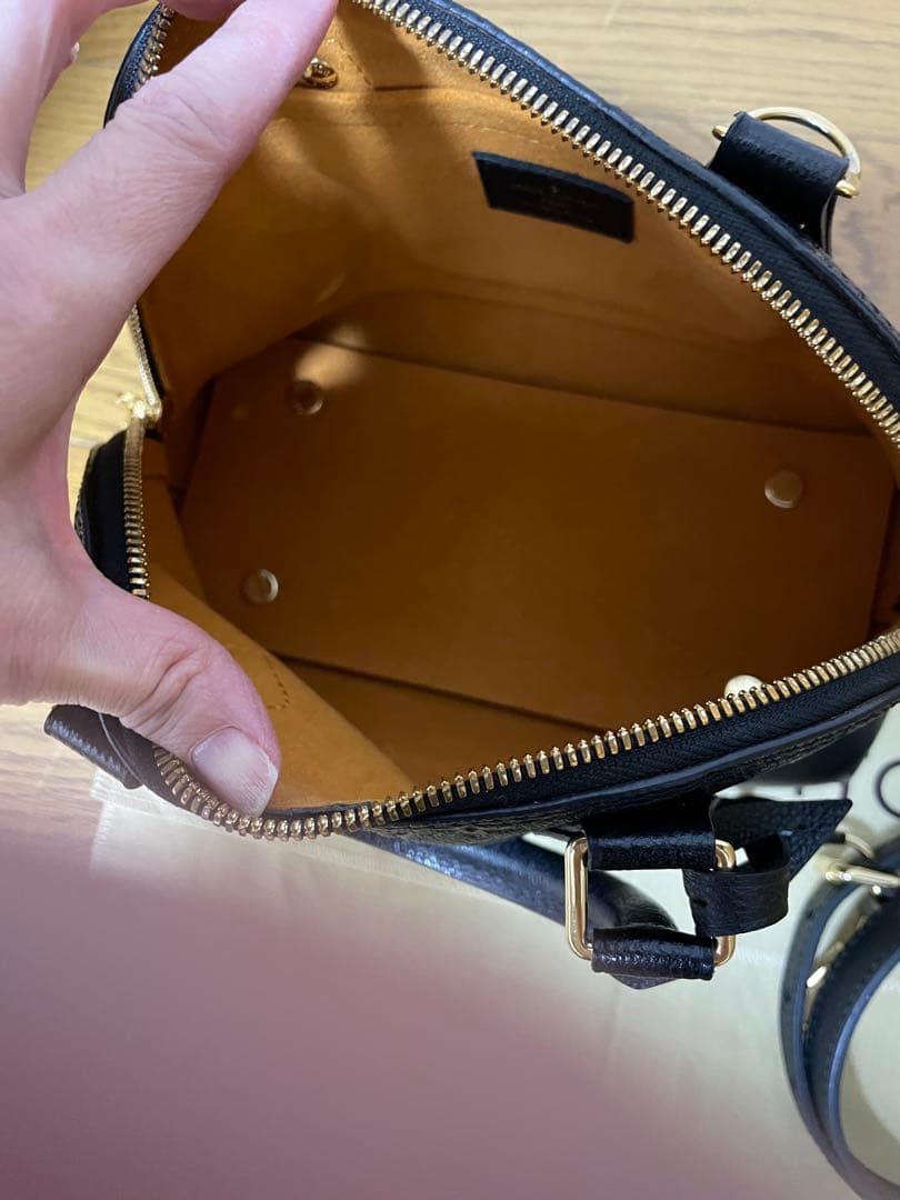 値下げ不可　ルイヴィトン ネオアルマBB アンプラントです