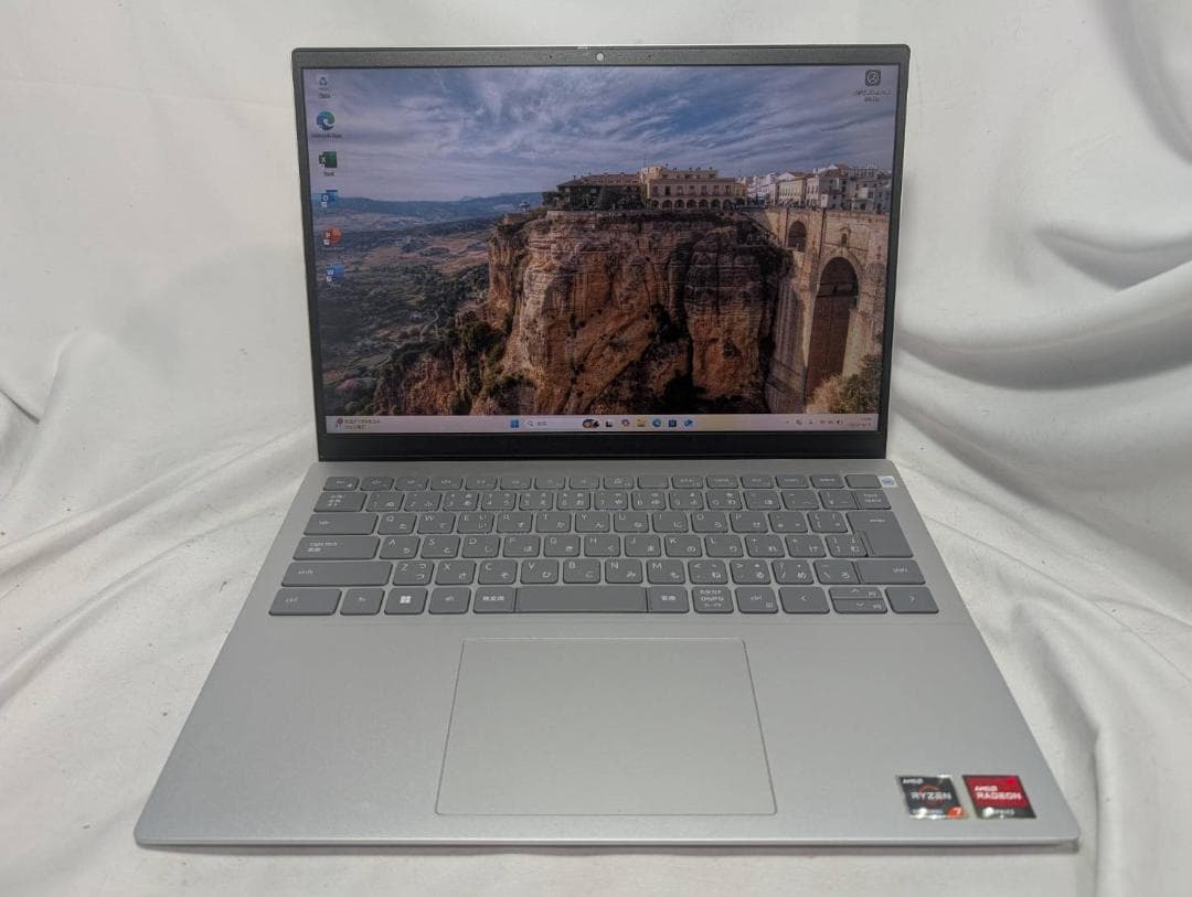 Windowsノート本体 Dell Inspiron 14 Ryzen7/16GB/SSD/Win11