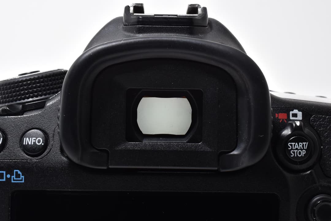 美品 Canon キャノン EOS 5D Mark III #9472