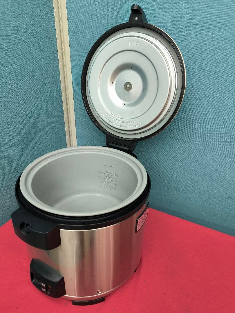 美品　タイガー 業務用炊飯器 2升炊き ステンレスボディ JNO-A360