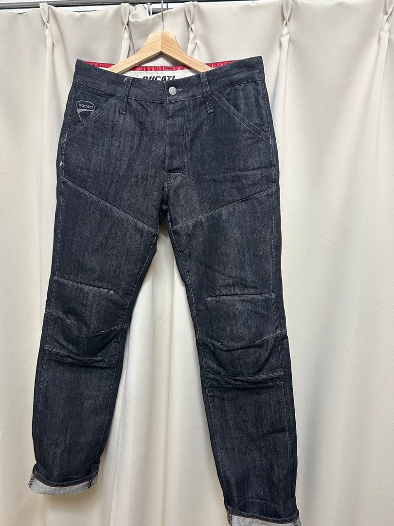 Ducati デニム（ダイネーゼ製）　サイズ32