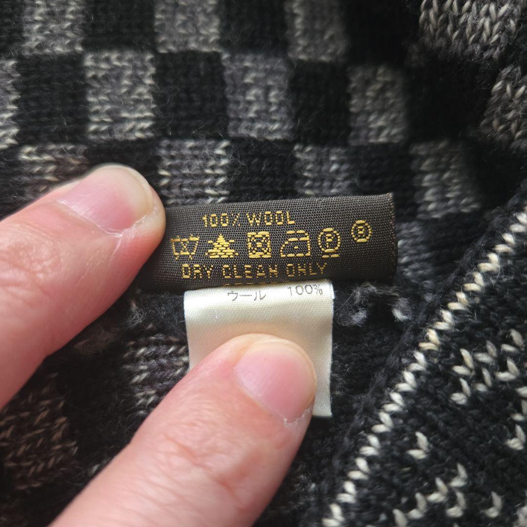 ルイヴィトン LVロゴ ダミエグラフィット ニット帽 ポンポン メンズライン