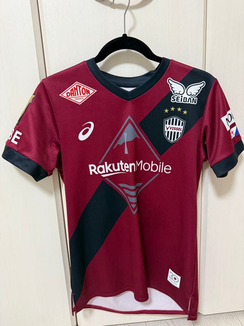 ヴィッセル神戸　ユニホーム