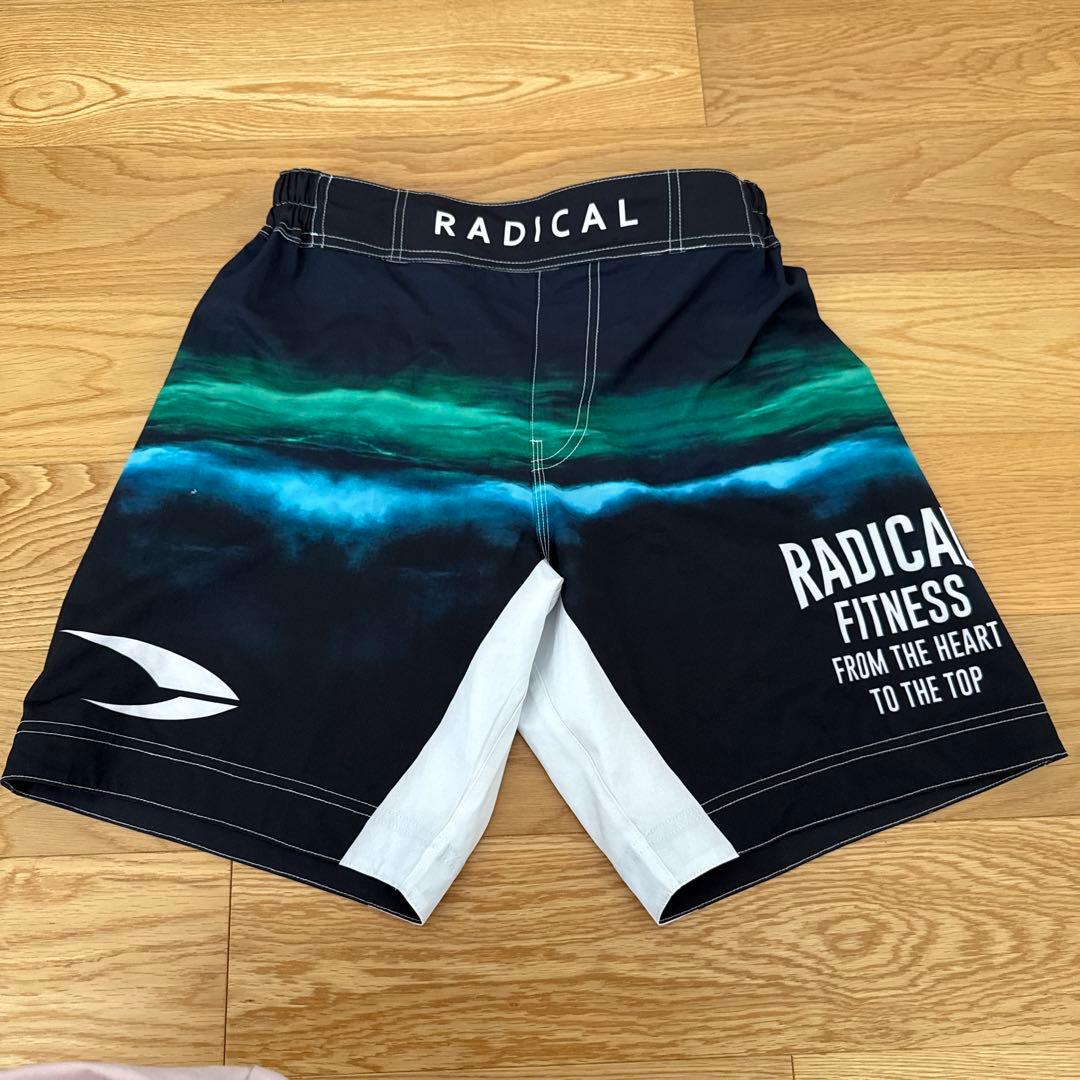 ラディカルウェア上下セット