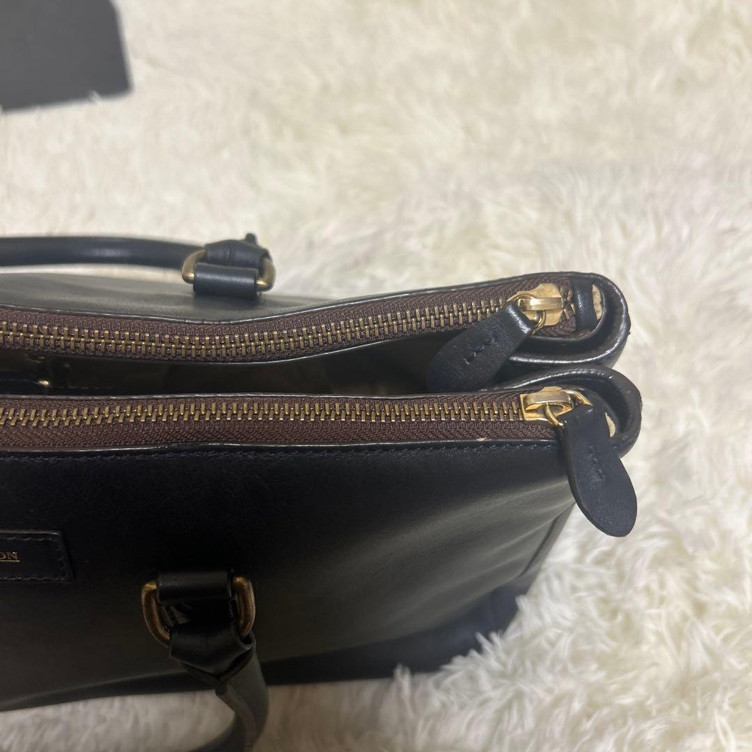 【美品】J&M DAVIDSON 黒 レザー ビジネスバッグ　シグリッド