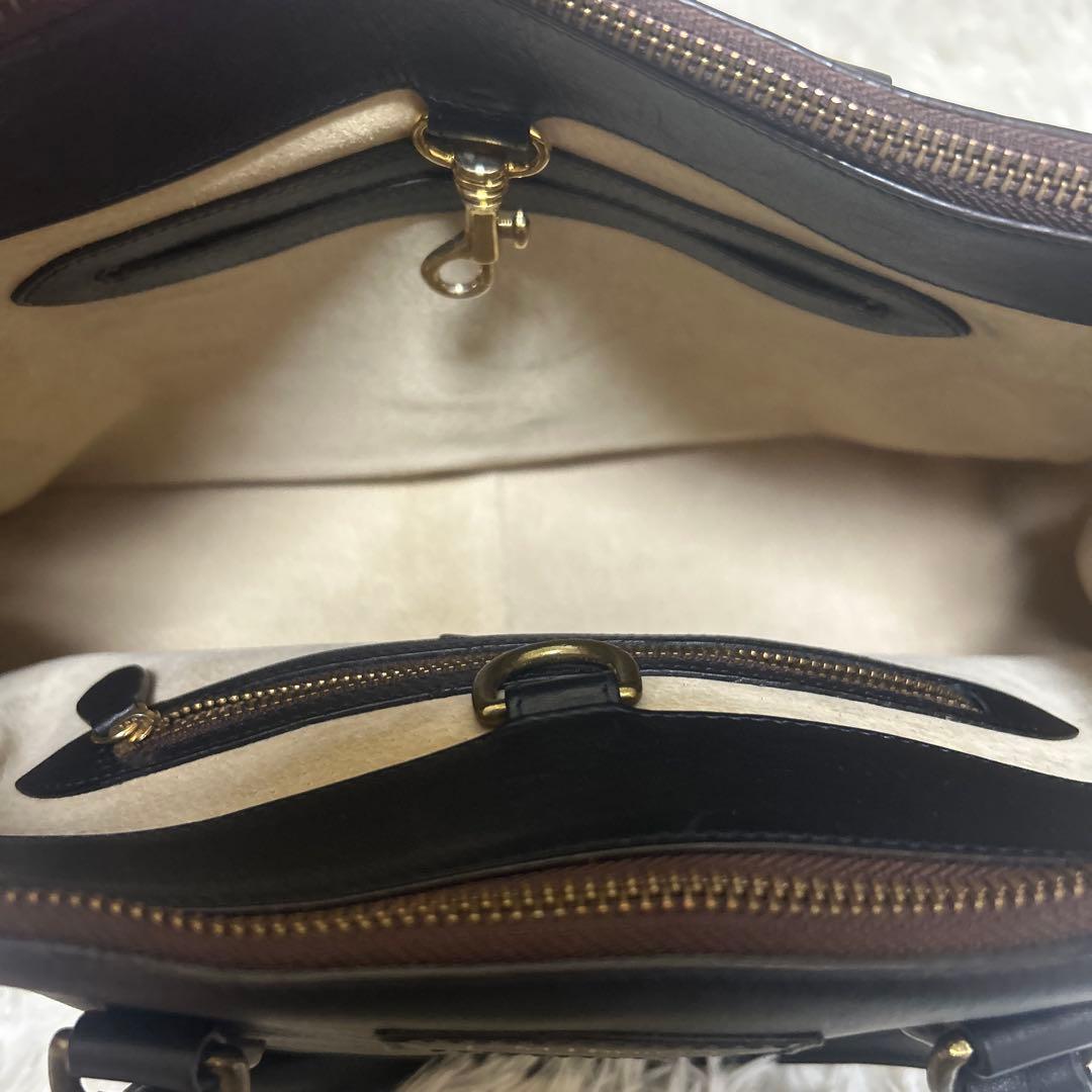 【美品】J&M DAVIDSON 黒 レザー ビジネスバッグ　シグリッド