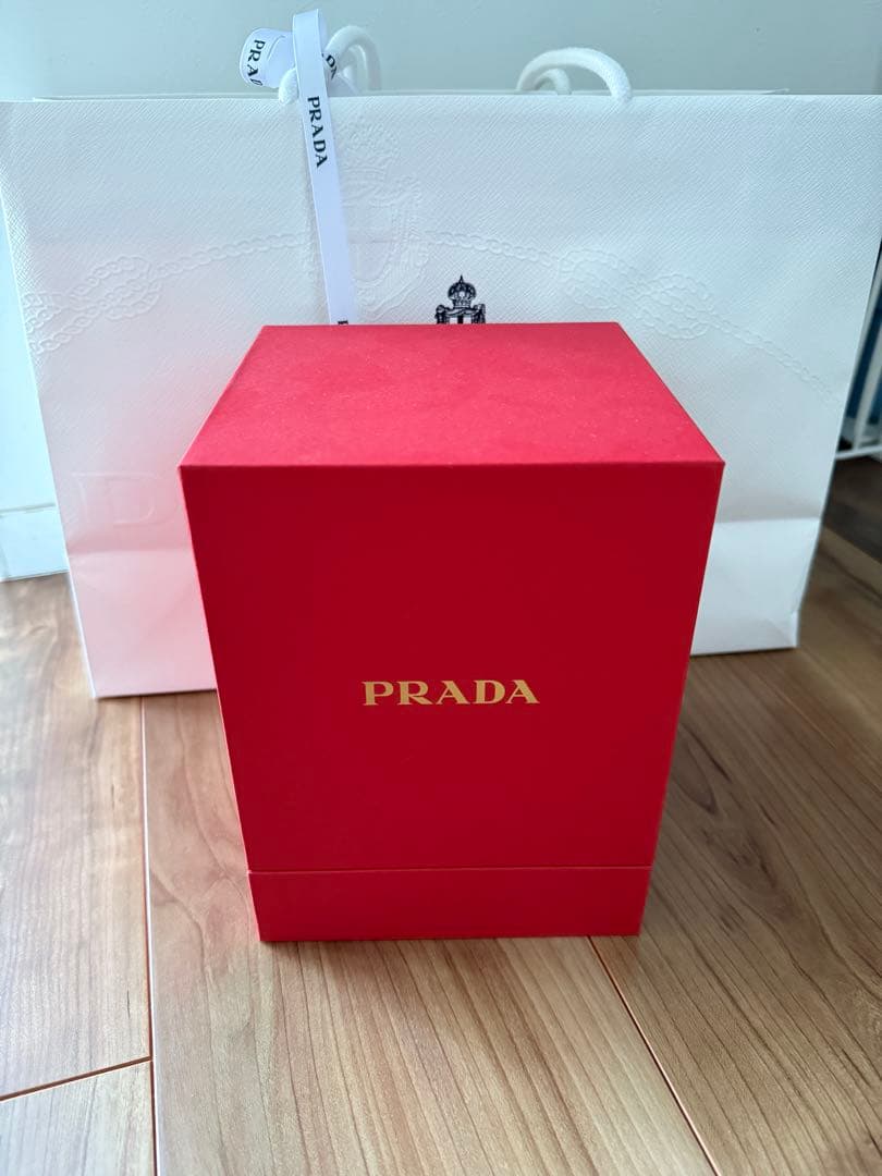 PRADA オルゴール