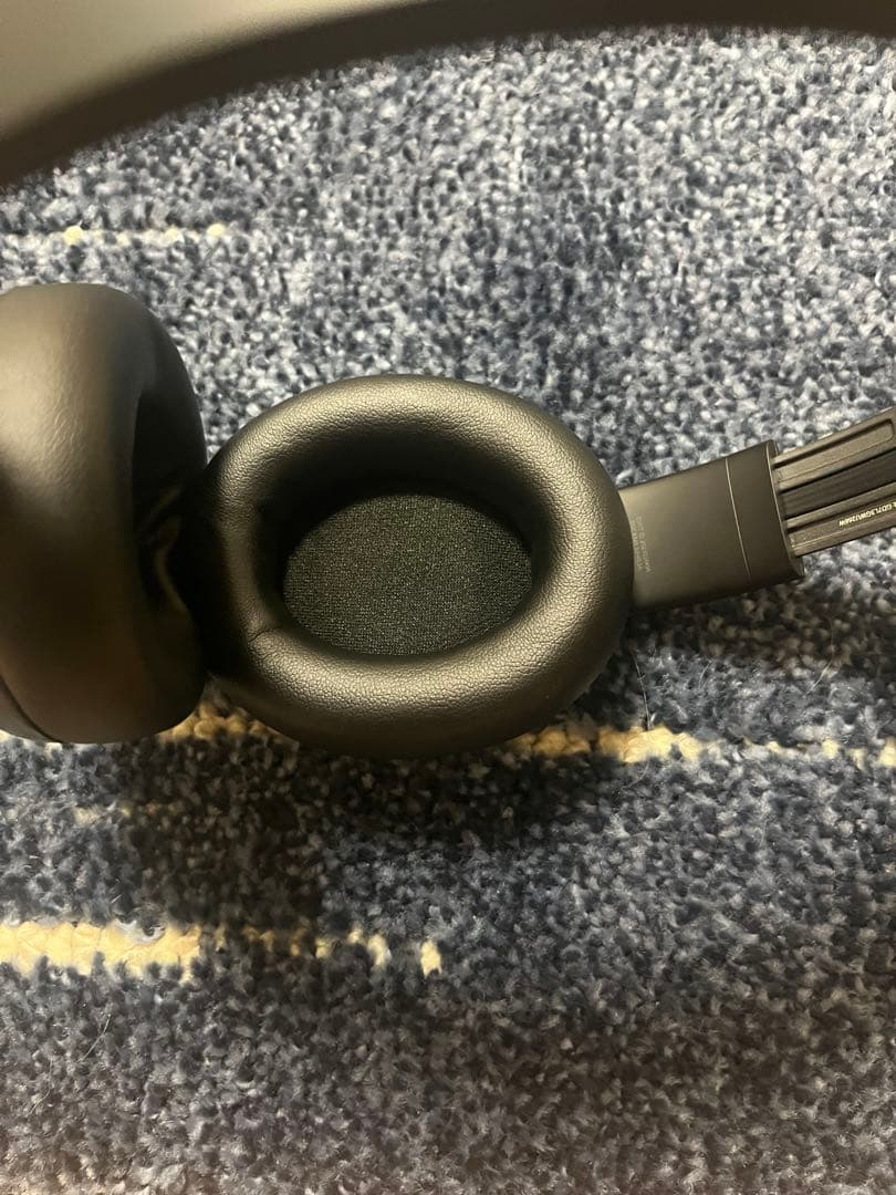 カナヅチ　 Beats ワイヤレスヘッドホン ブラック