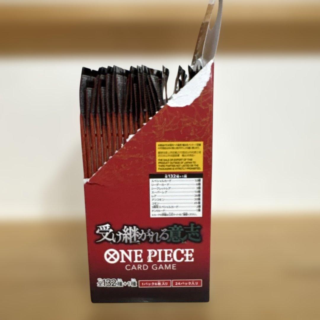 ワンピースカードゲーム　受け継がれる意志　1Box 24パック入り　先程購入
