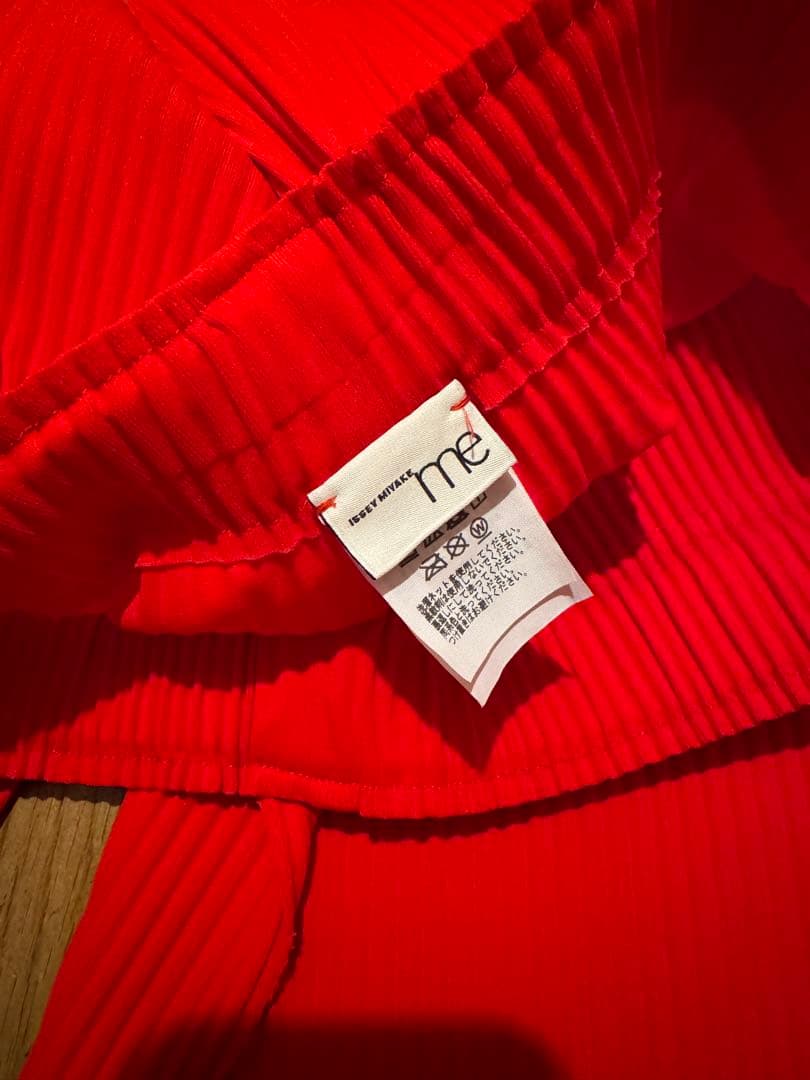 me ISSEY MIYAKE イッセイミヤケ　ミー　プリーツ