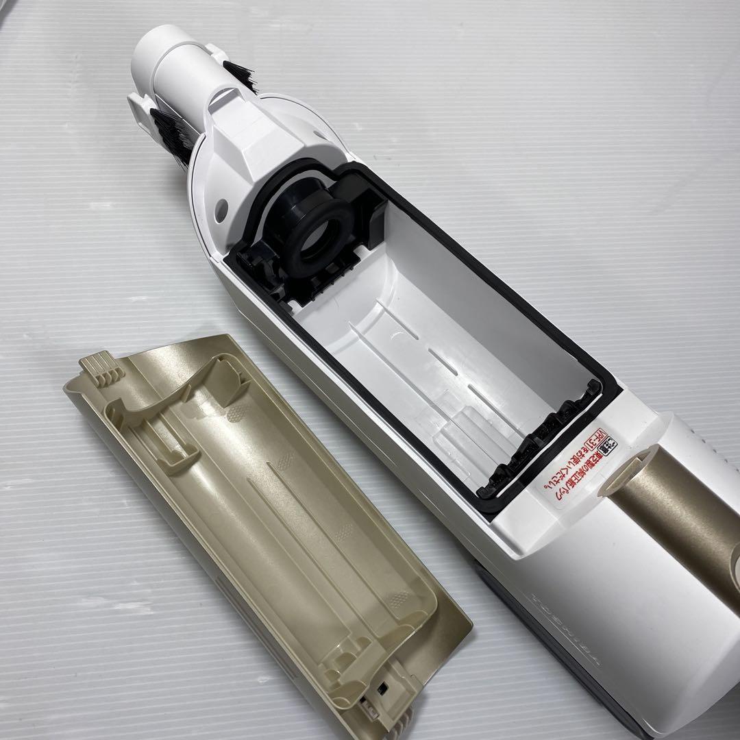 【ほぼ新品】東芝 紙パック式コードレスクリーナー VPJ-PS1