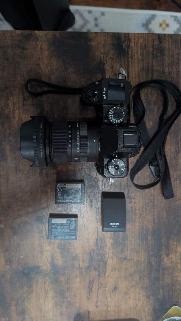 FUJIFILM xh1+Sigma18-50mm+バッテリー(三個)