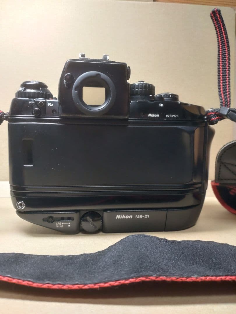 Nikon F4 一眼レフカメラ MB-21付きセット