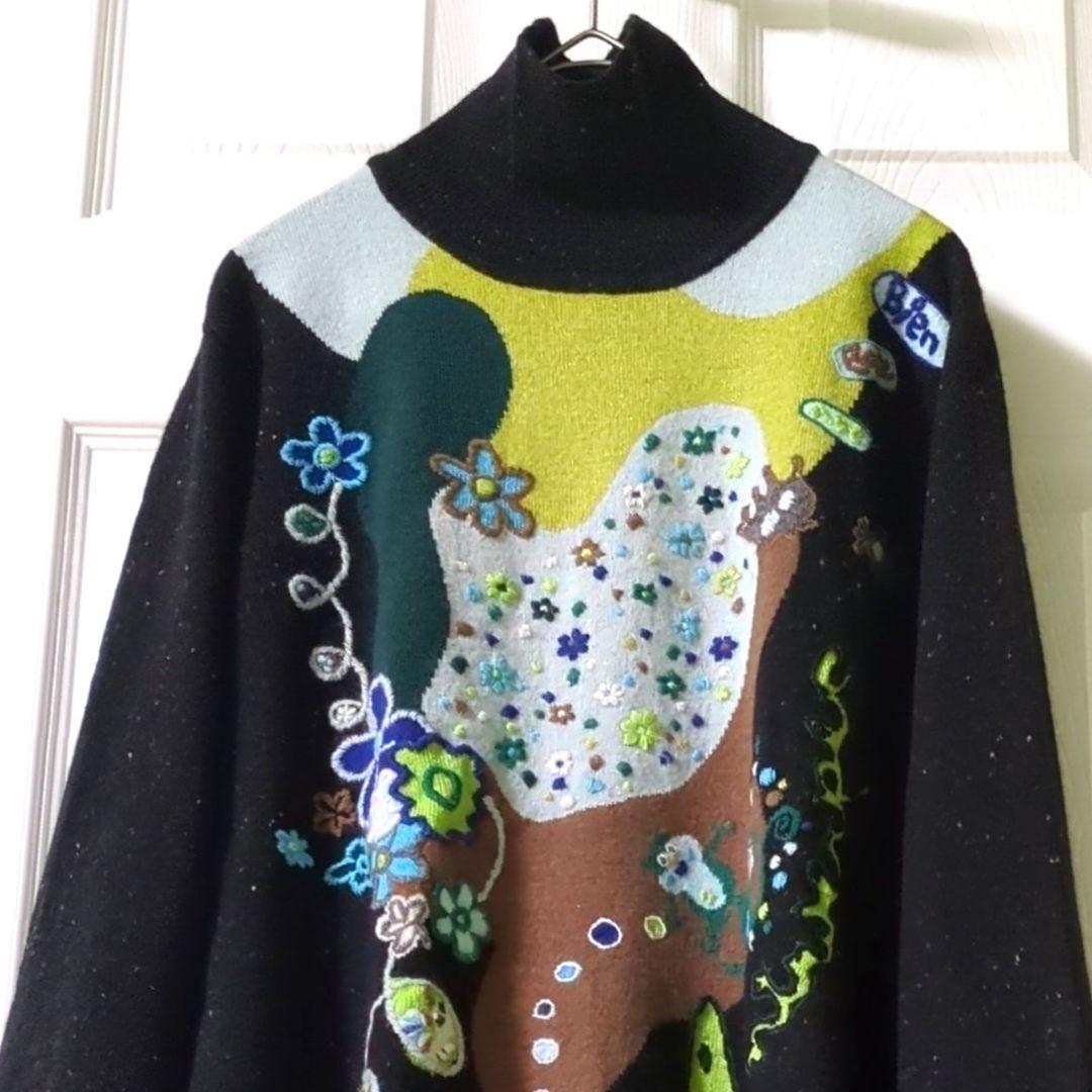 TOKUKO 1er VOL　トクコ　ニット チュニック　動物　お花　刺繍