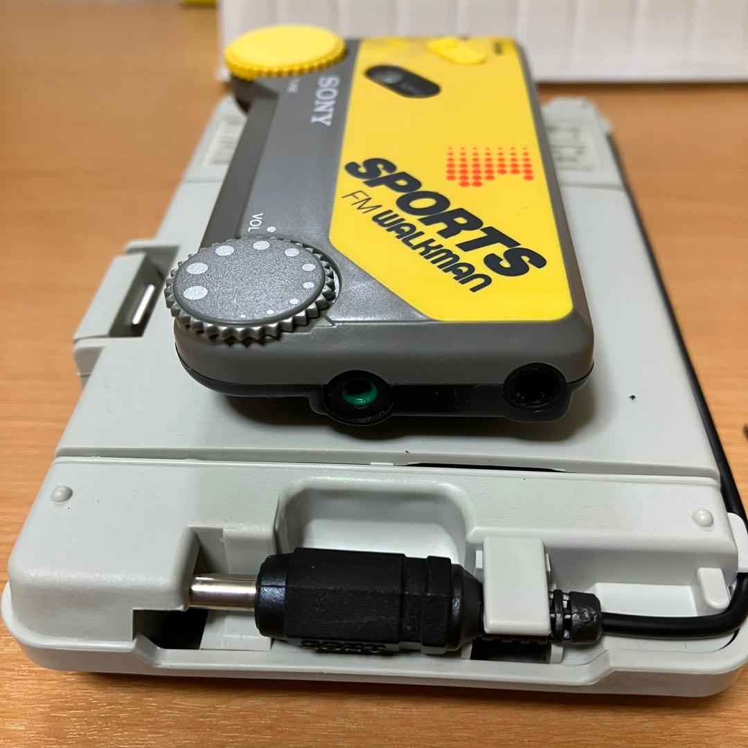 SONY SRF-F1 FMステレオ　レシーバー　FM ウォークマン