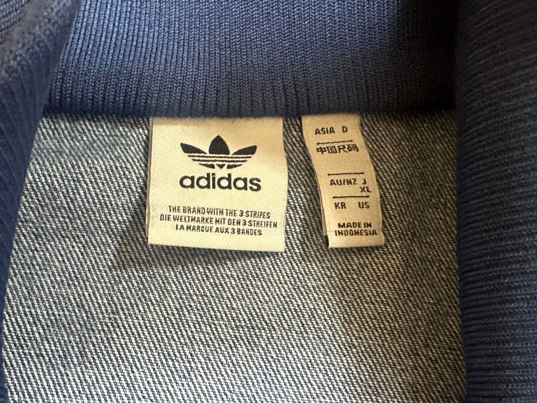 adidas アディダス トラックジャケット 紺ジャージ生地アディカラー デニム