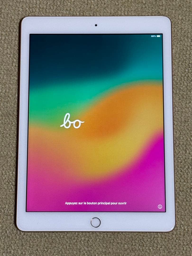 Apple iPad(第6世代) 32GB ピンクゴールド Wi-Fiモデル