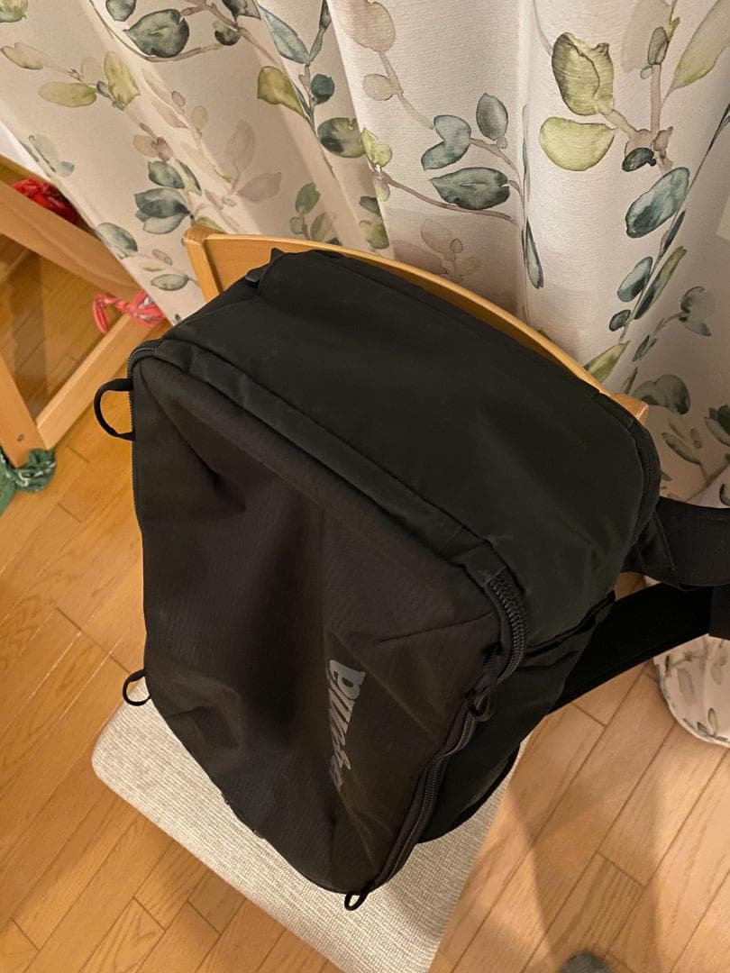 ブラックホール・ミニ・MLC 30L patagonia