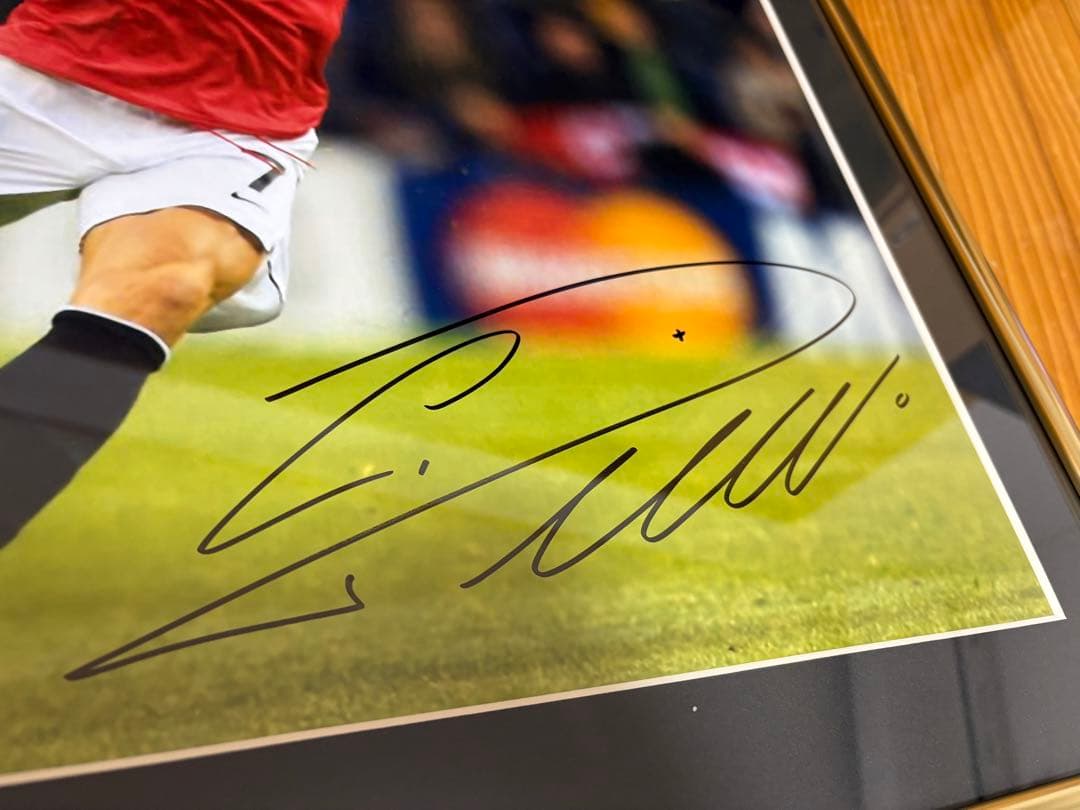 クリスティアーノロナウド 直筆サインフォト Beckett認証　額装済