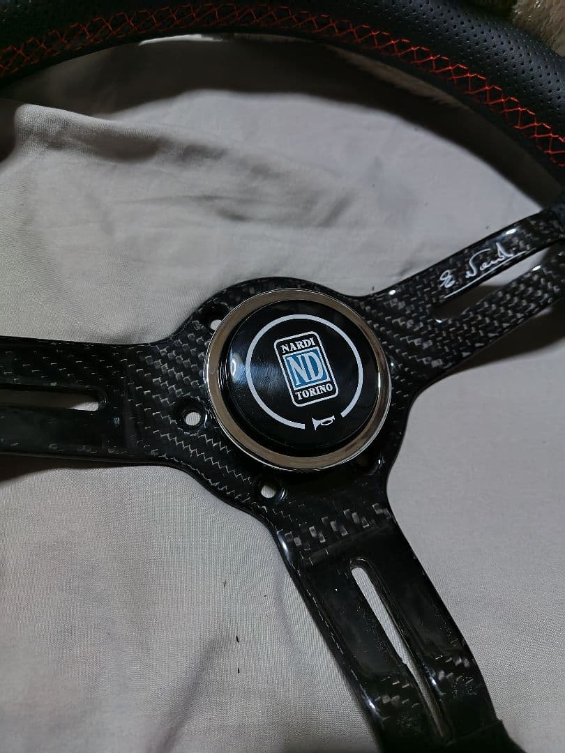 ND ステアリング 直径35cm ブラック/レッド