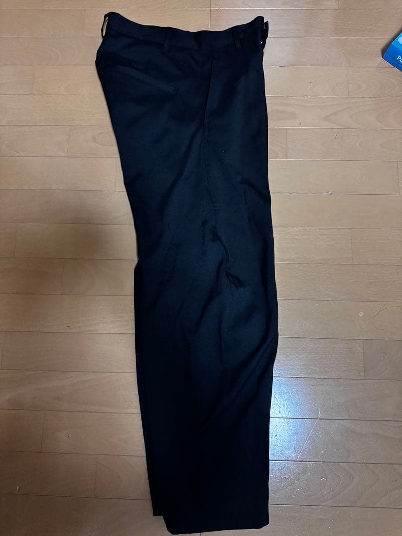 NVRFRGT ネヴァーフォーゲット　スラックス