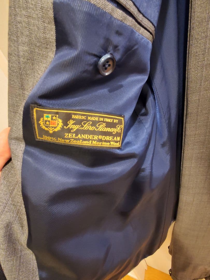 【ロロピアーナ】 ビジネススーツ（松屋銀座）