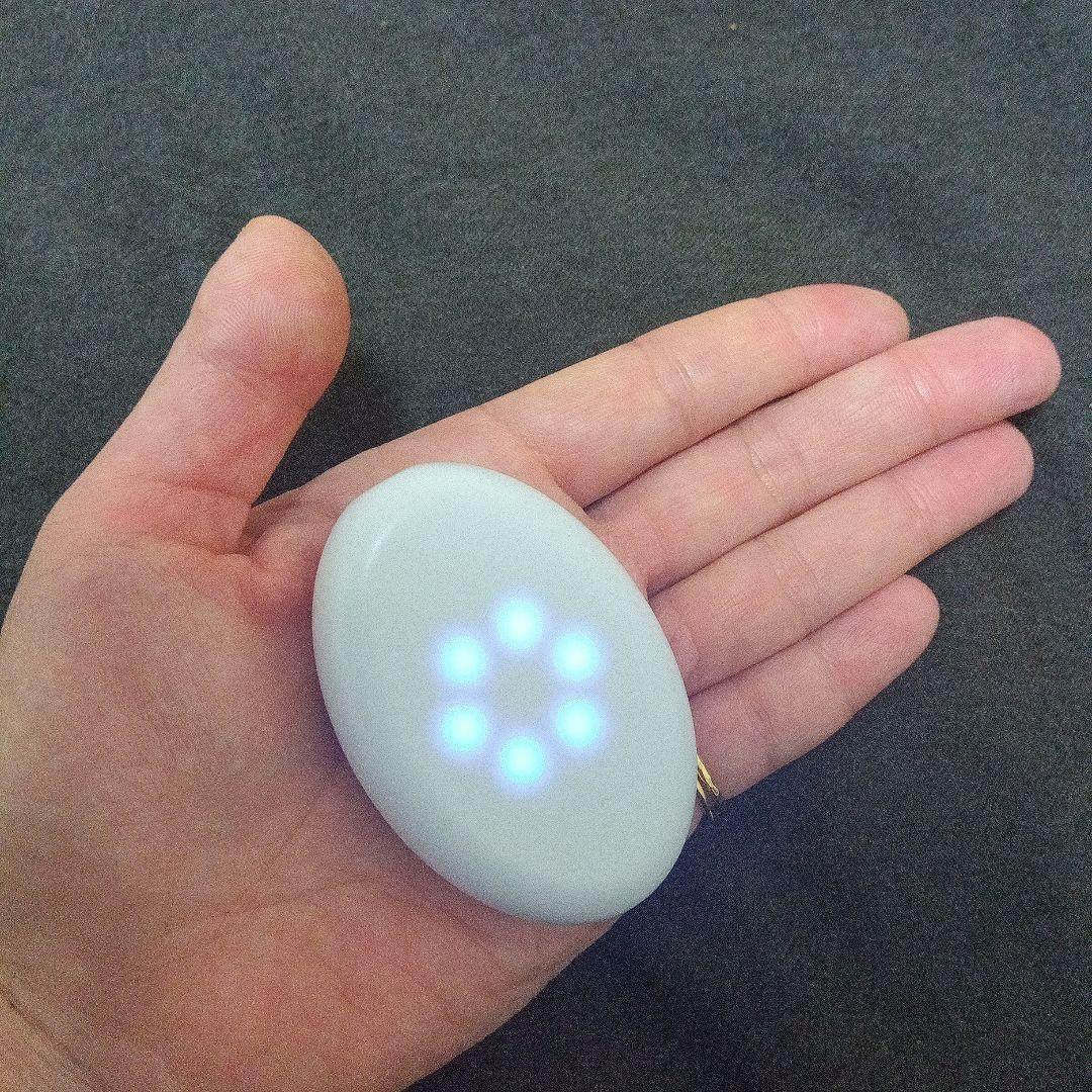 【心身状態を可視化】カームストーン（マインドフルネス・ガジェット）　中古