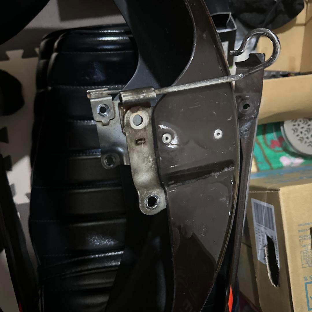 早い者勝ち　Kawasaki zephyrX 400 ファイナルエディション外装