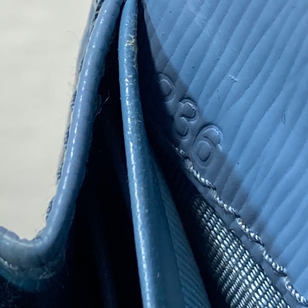 PRADA プラダ　長財布　ロング　水色　青　付属品　二つ折り　財布　折りたたみ