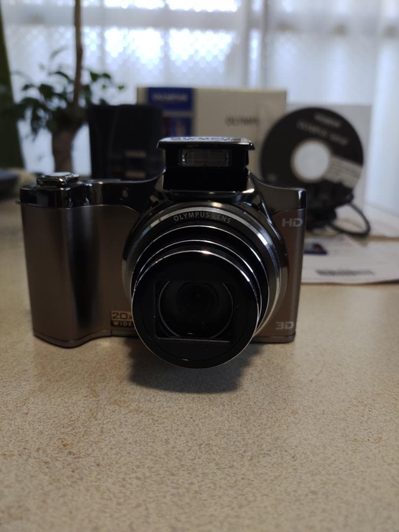 OLYMPUS SZ-11 デジタルカメラ SDカード　カメラケース付き