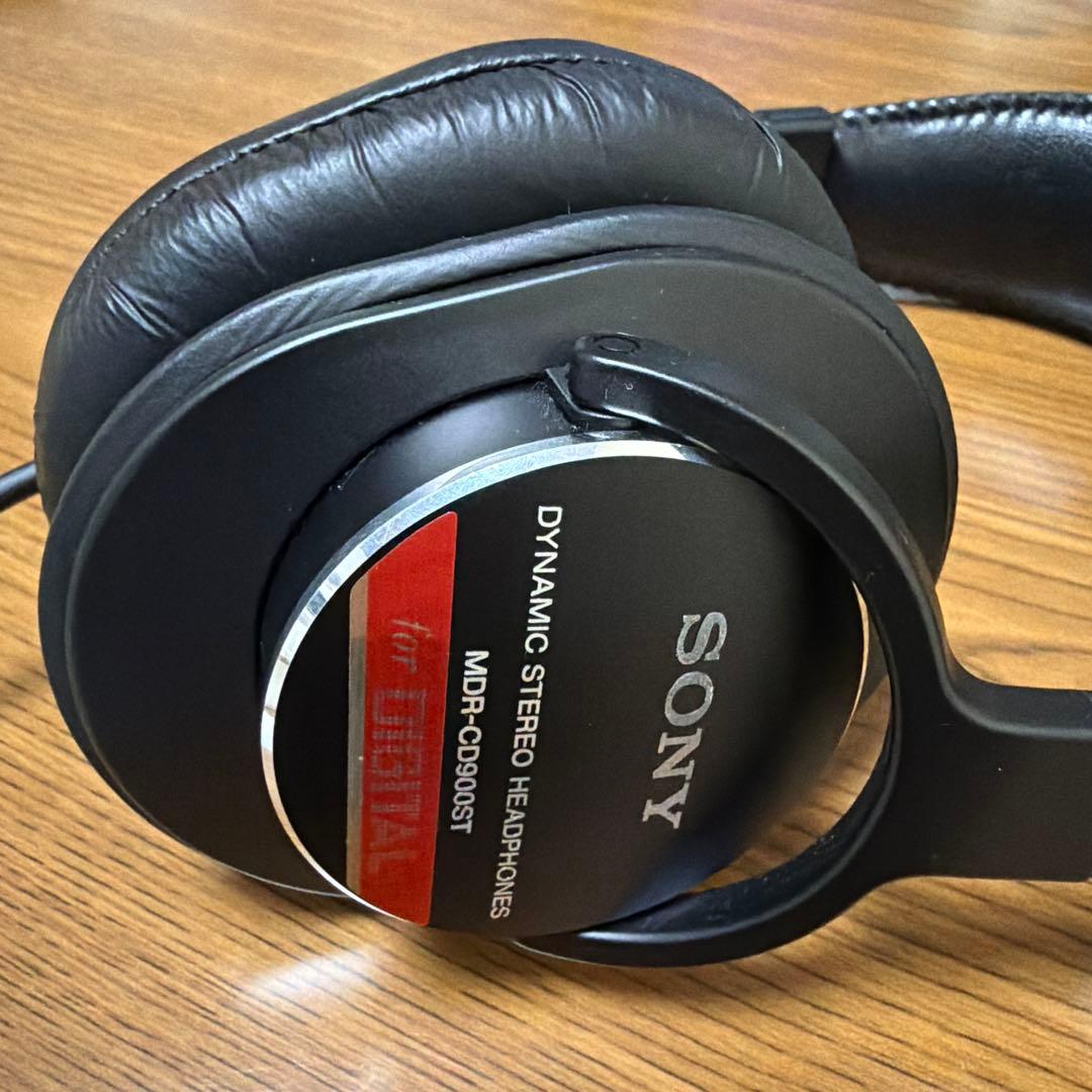 ヘッドホン SONY MDR-CD900ST
