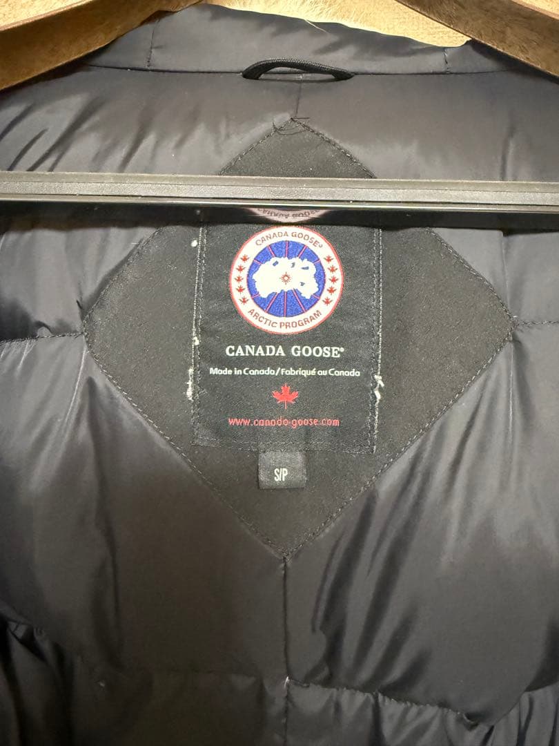カナダグース　ダウンジャケット