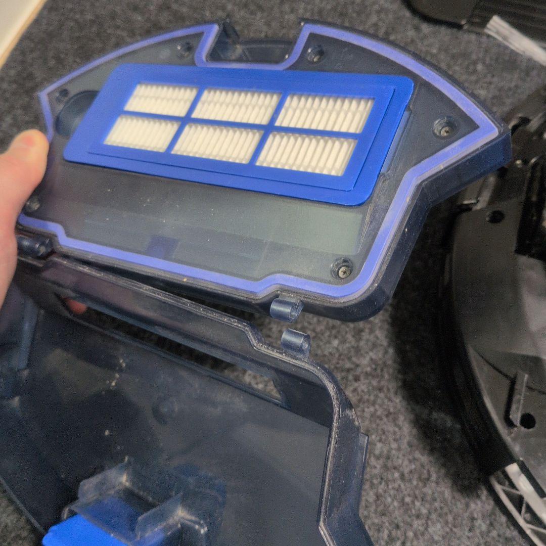 eufy Robovac G30 Hybrid 本体