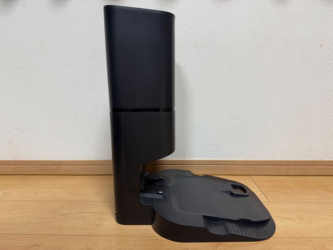 iRobot ルンバ i3+ I355060 自動ゴミ収集機　消耗品付き