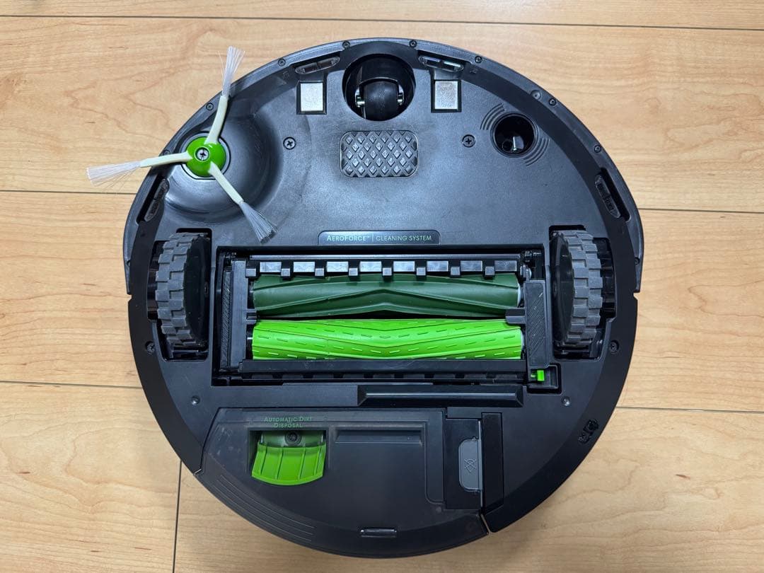 iRobot ルンバ i3+ I355060 自動ゴミ収集機　消耗品付き