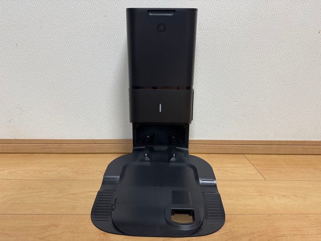iRobot ルンバ i3+ I355060 自動ゴミ収集機　消耗品付き