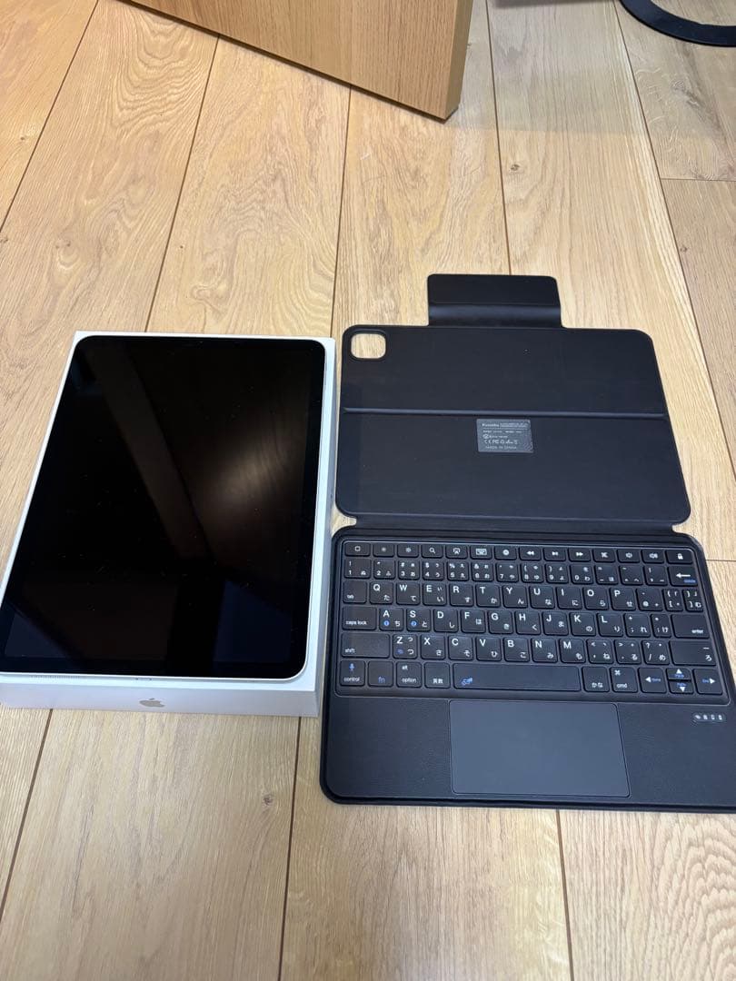 【キーボード付ケース有】iPad Air 第4世代 256GB Wi-Fiモデル