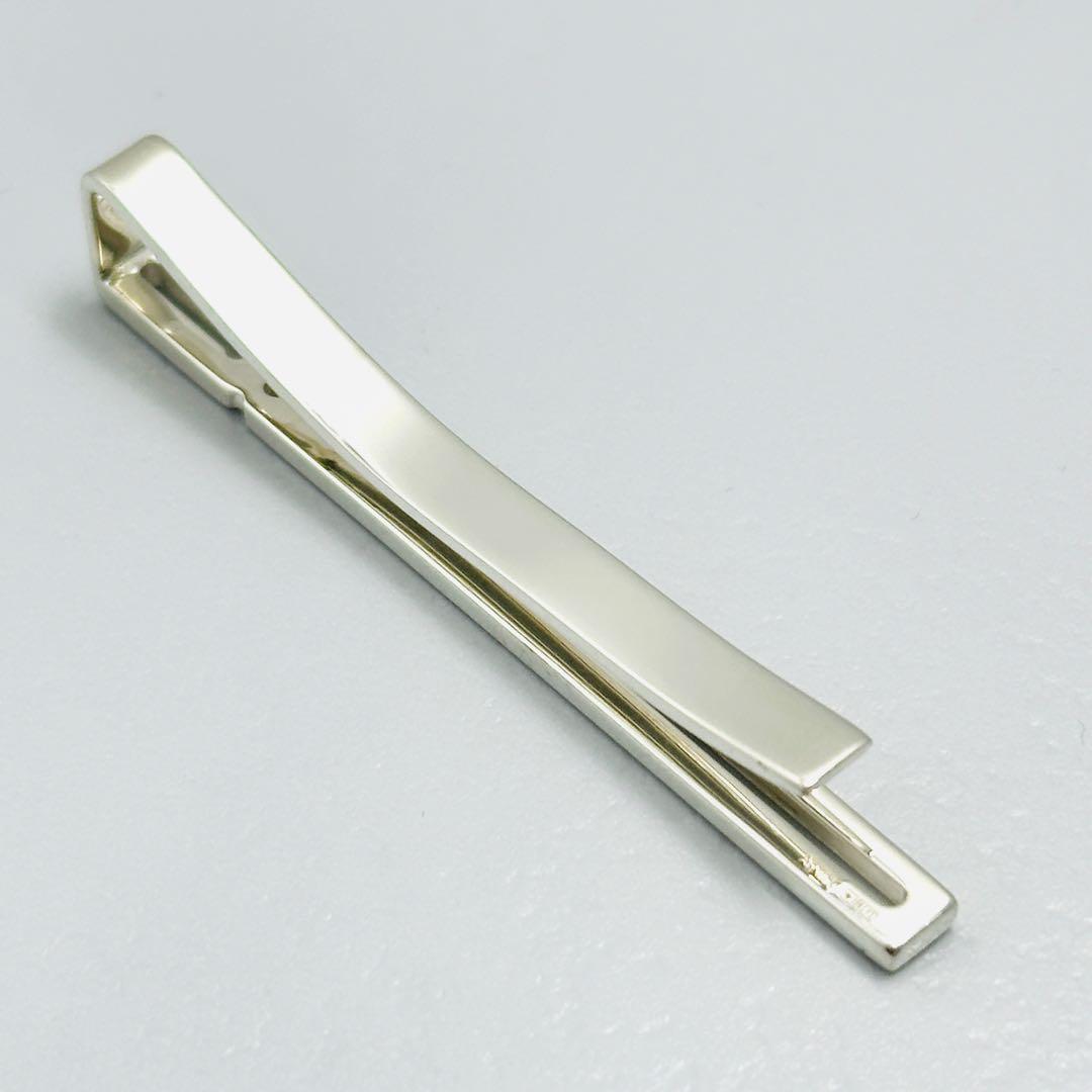 GUCCI　インフィニティ　ノット　シルバー　ネクタイピン　Ag925