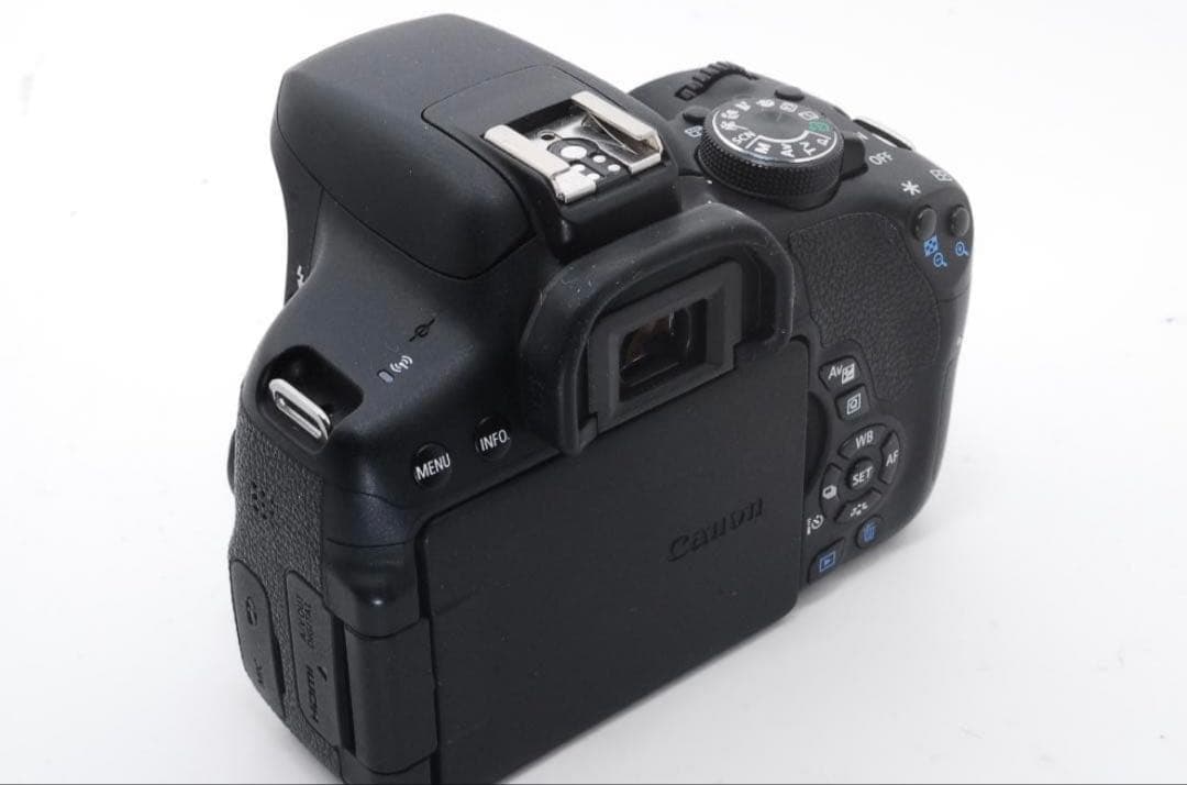 Canon Kiss x8i ダブルレンズ 初心者◎ 高画質＆軽量